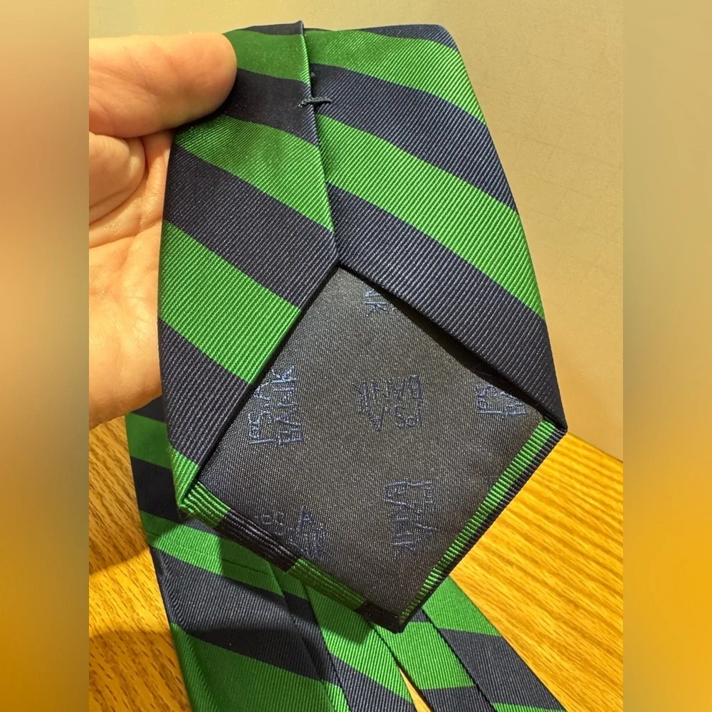 Jos A Banks Striped Green and Blue neck Tie executive collection